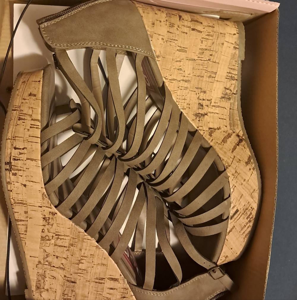 POP WEDGES SIZE 9M